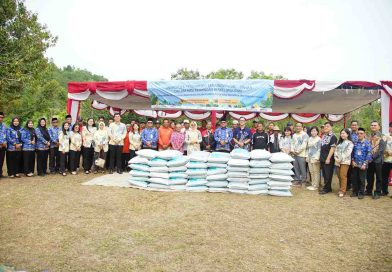 PERBARINDO Tanjungpinang-Bintan Berikan 50 Karung Pupuk bagi Kelompok Tani