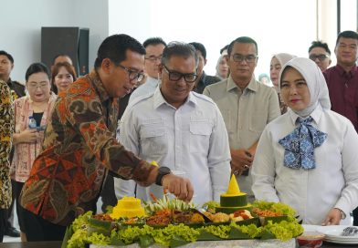 Wagub Kepri Sambut Kehadiran Menara Baru Bank Mandiri di Batam
